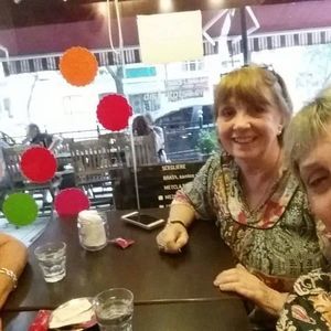 Meet your Posher, Alicia